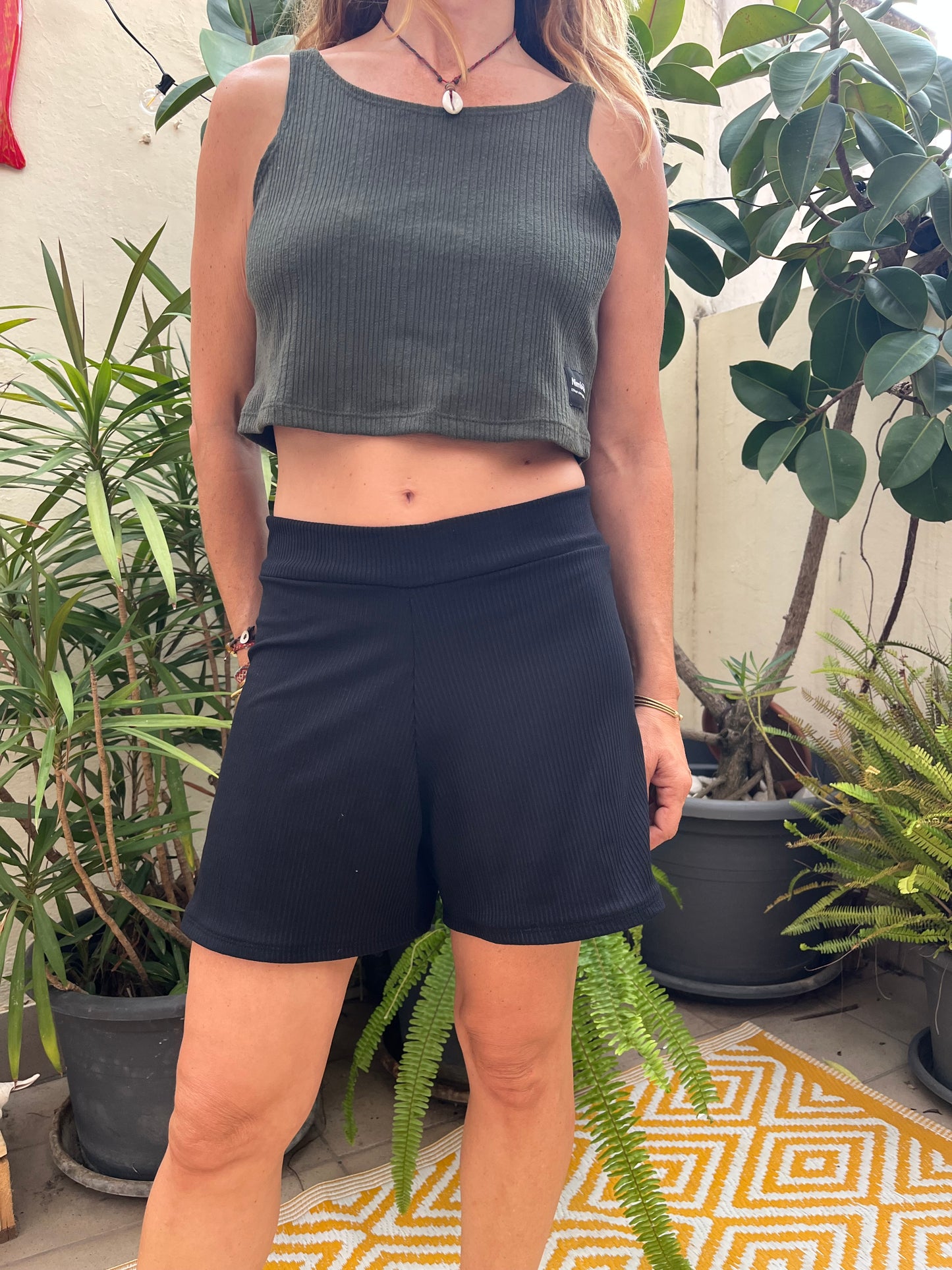 Magic pant Corto Black
