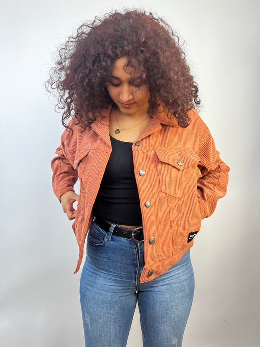 Chaqueta tierra pana “customízala a tu gusto”