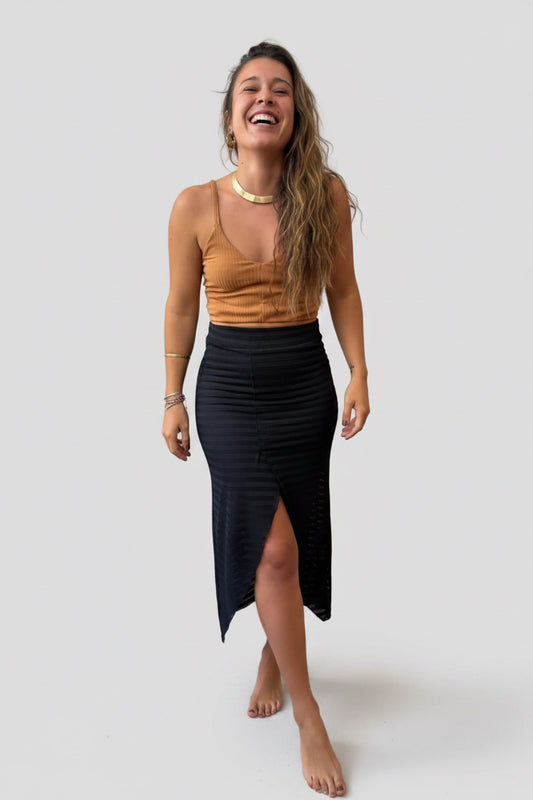 Falda diosa Negra calada