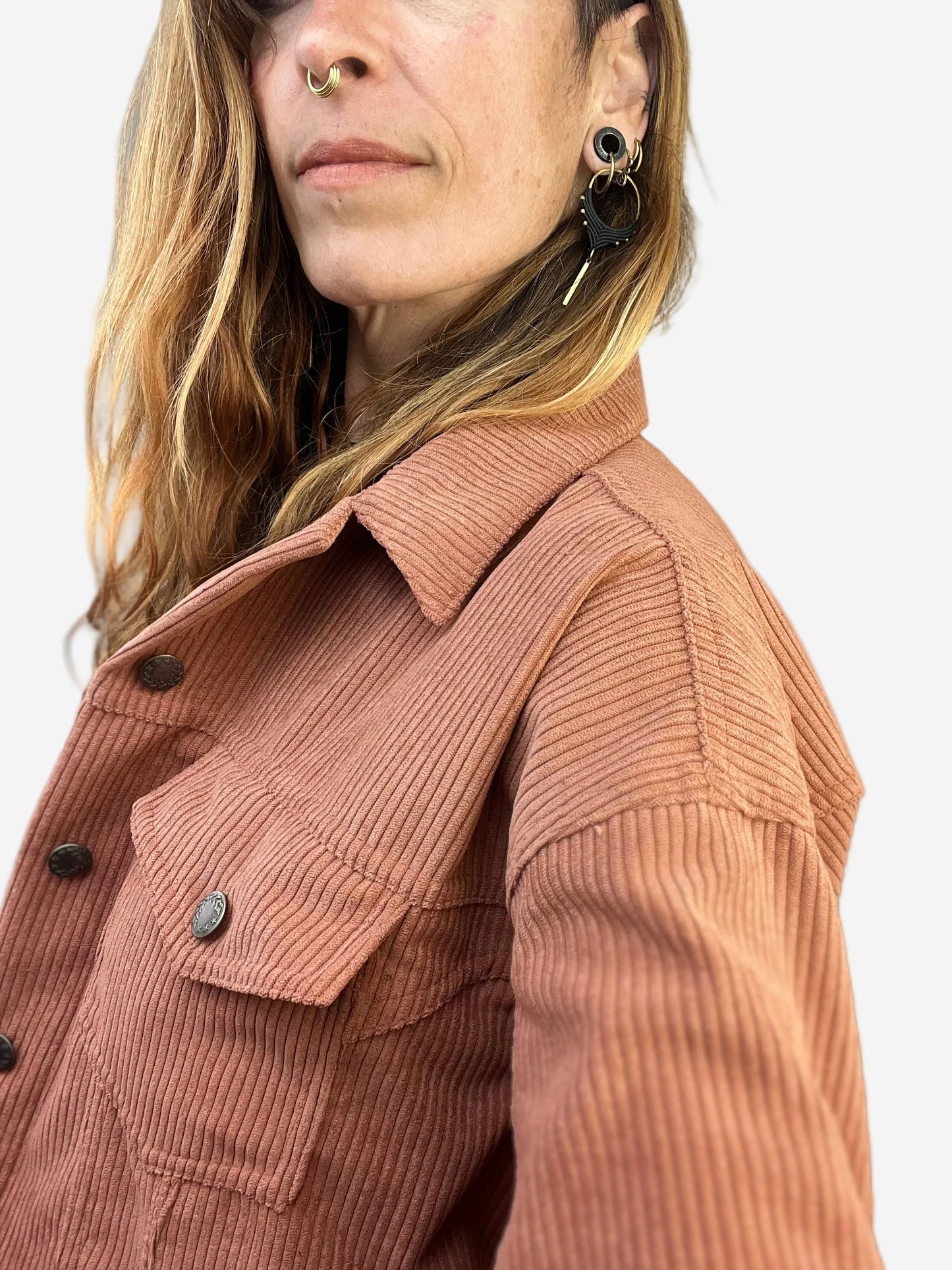 Chaqueta tierra pana “customízala a tu gusto”