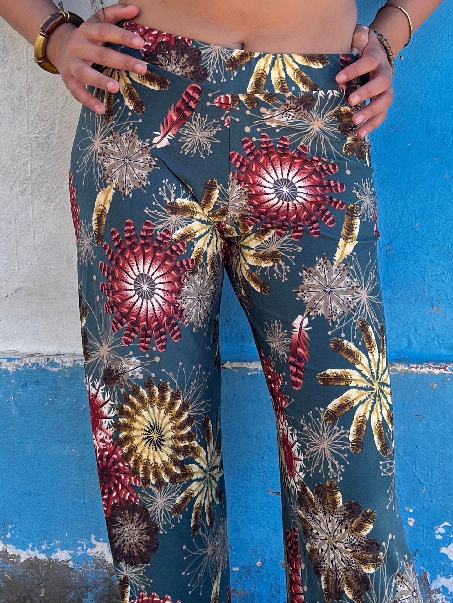 Magic pants Summer vibes✨