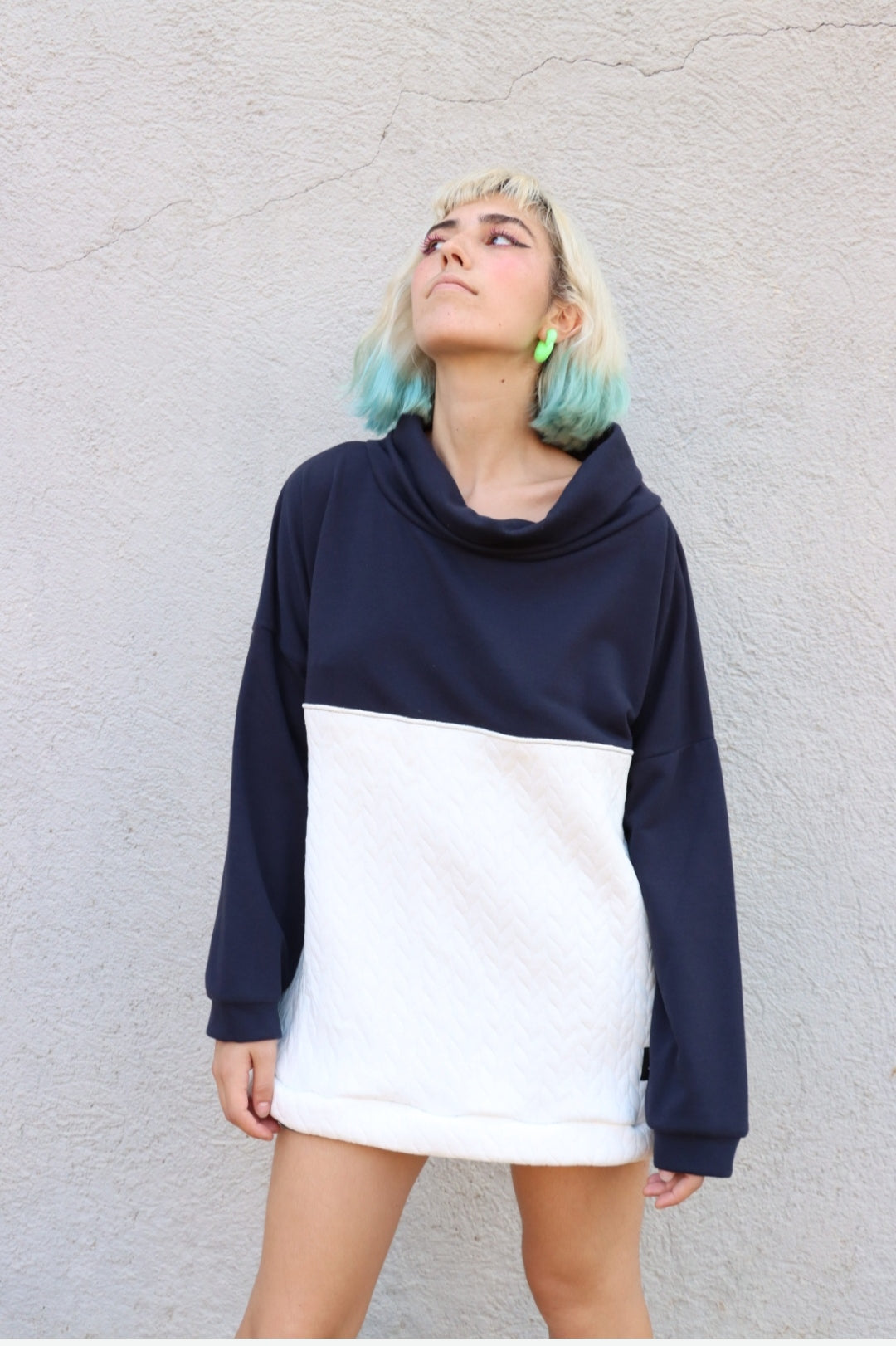 Sudadera Marino & White