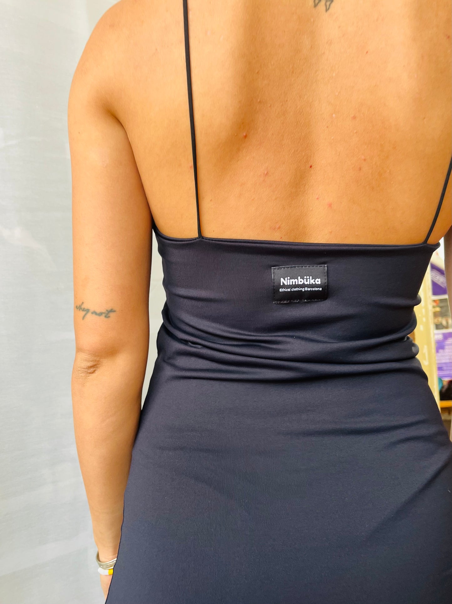 Vestido negro✨