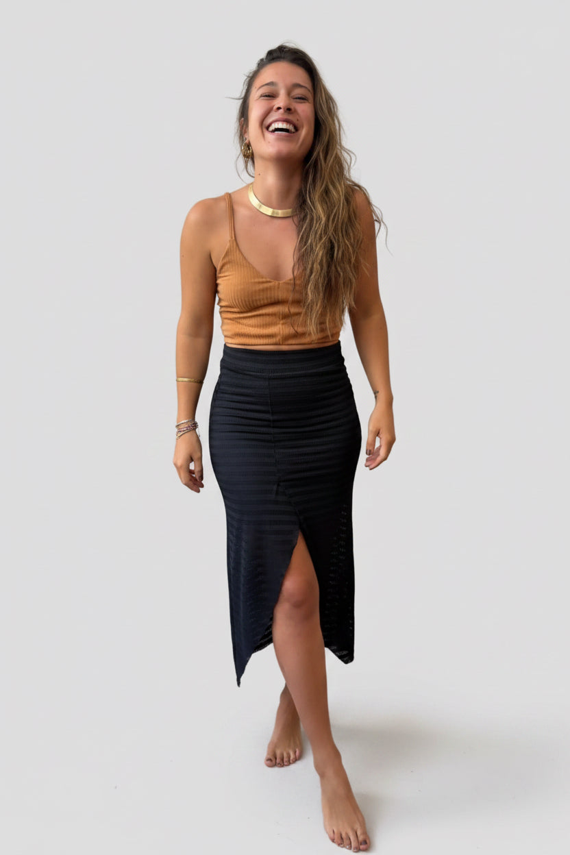 Falda diosa Negra calada