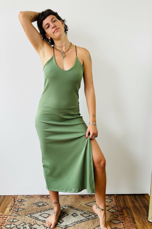 Vestido caqui ✨