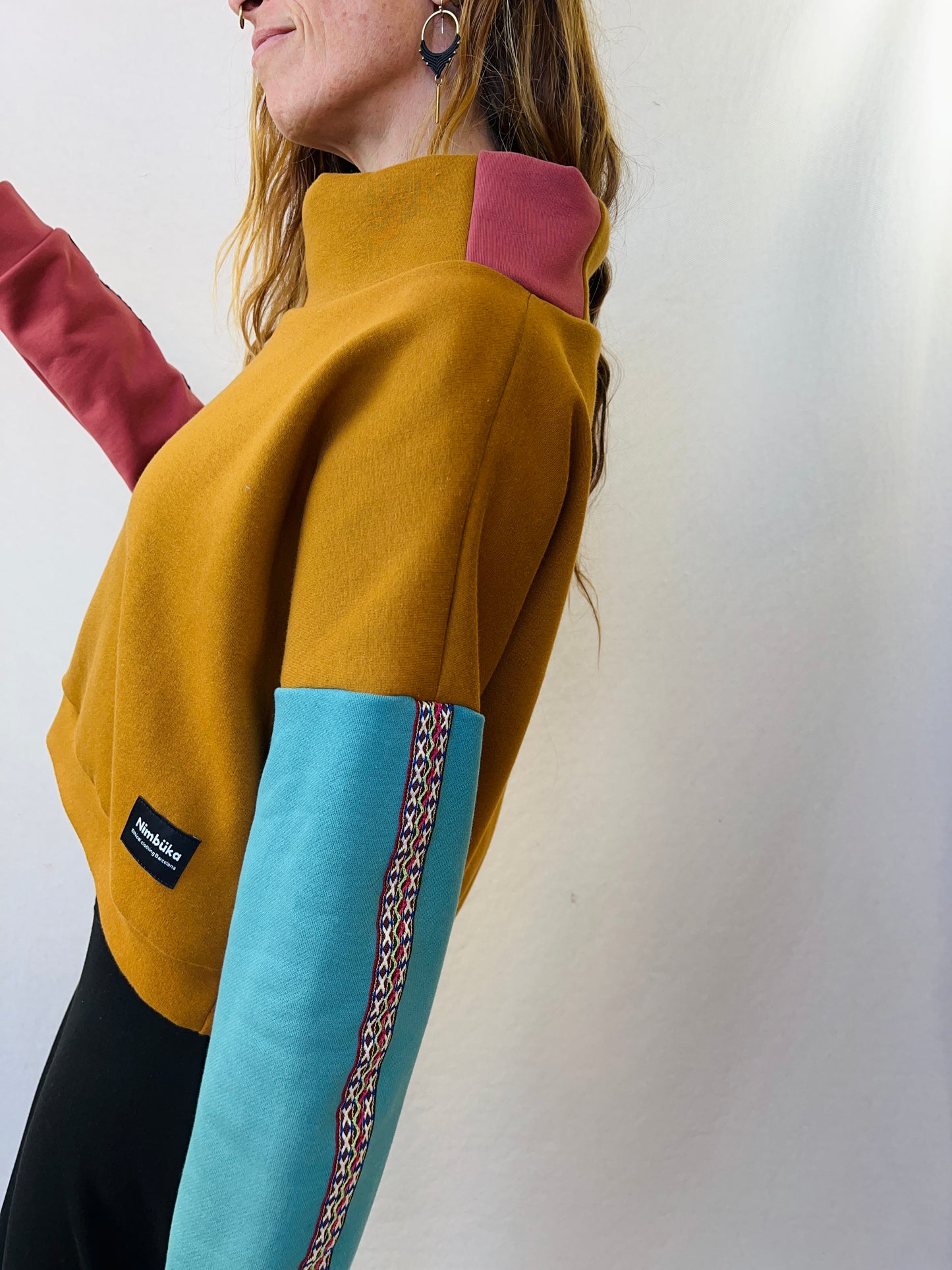 Jersey tierra y turquesa