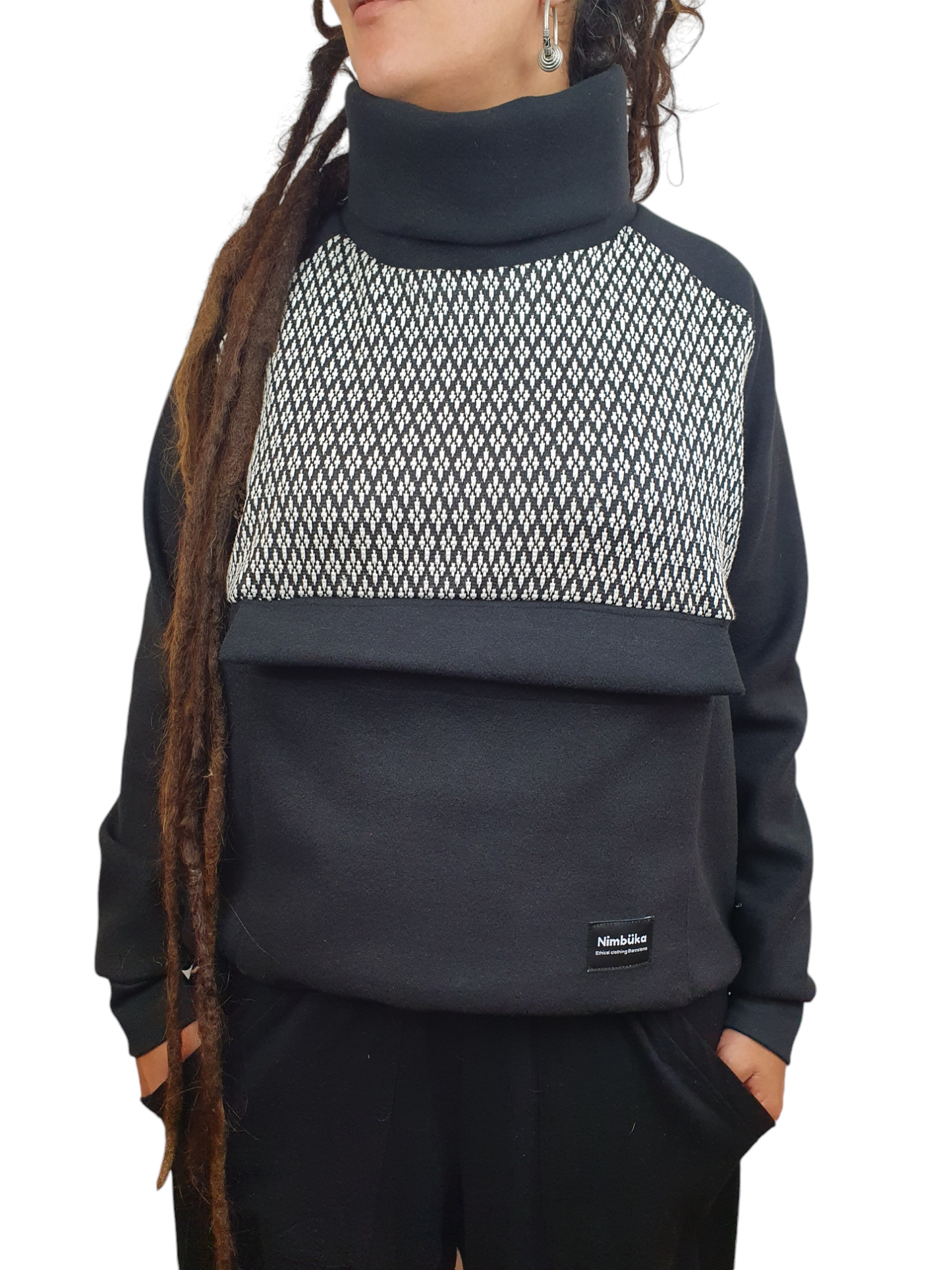 Sudadera bolsillo Geometric Black