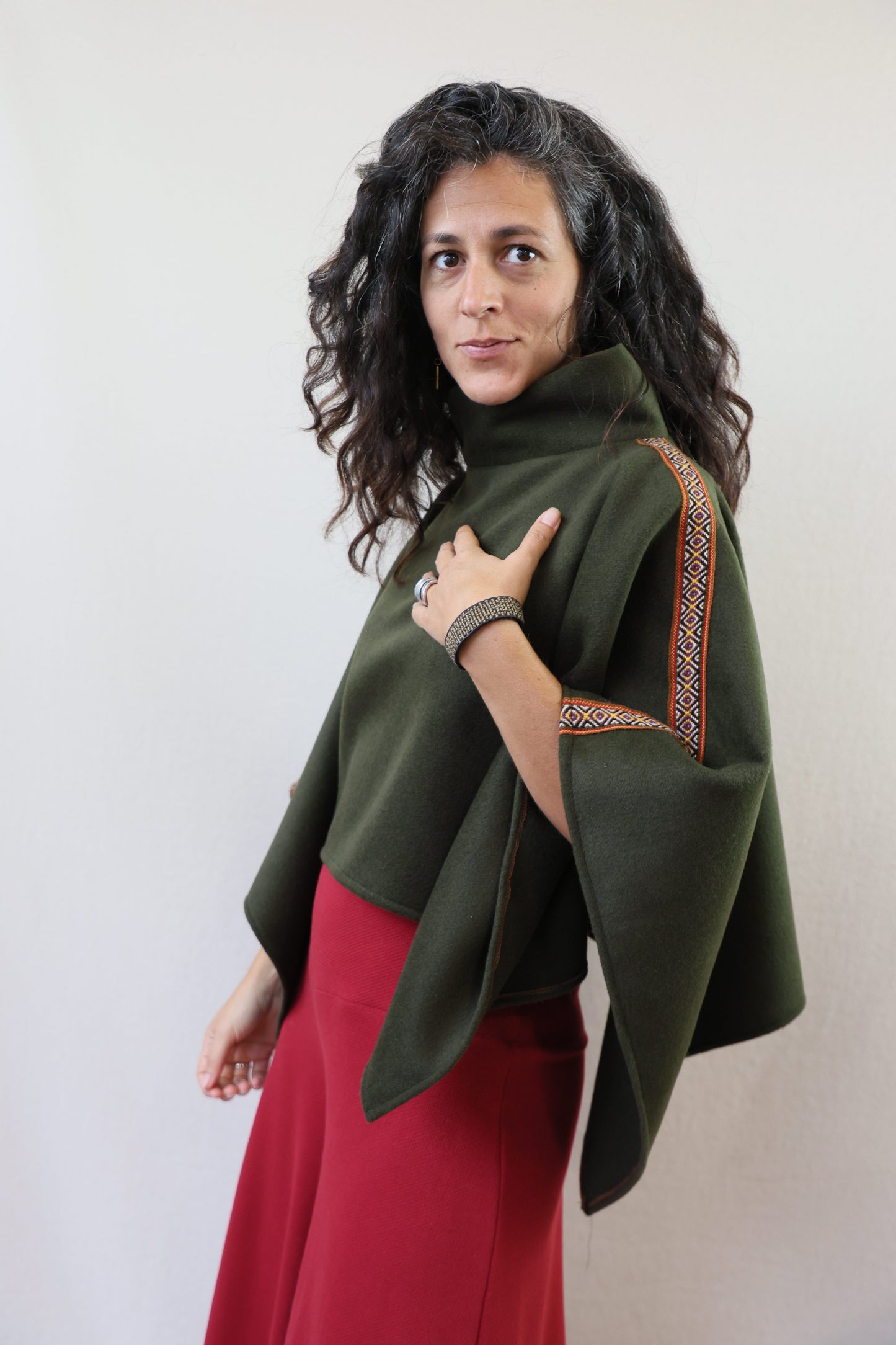 Poncho verde caqui
